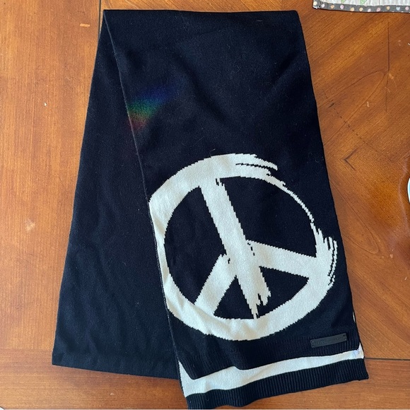 Rebecca Minkoff Black and White Peace Sign Scarf - Picture 2 of 5